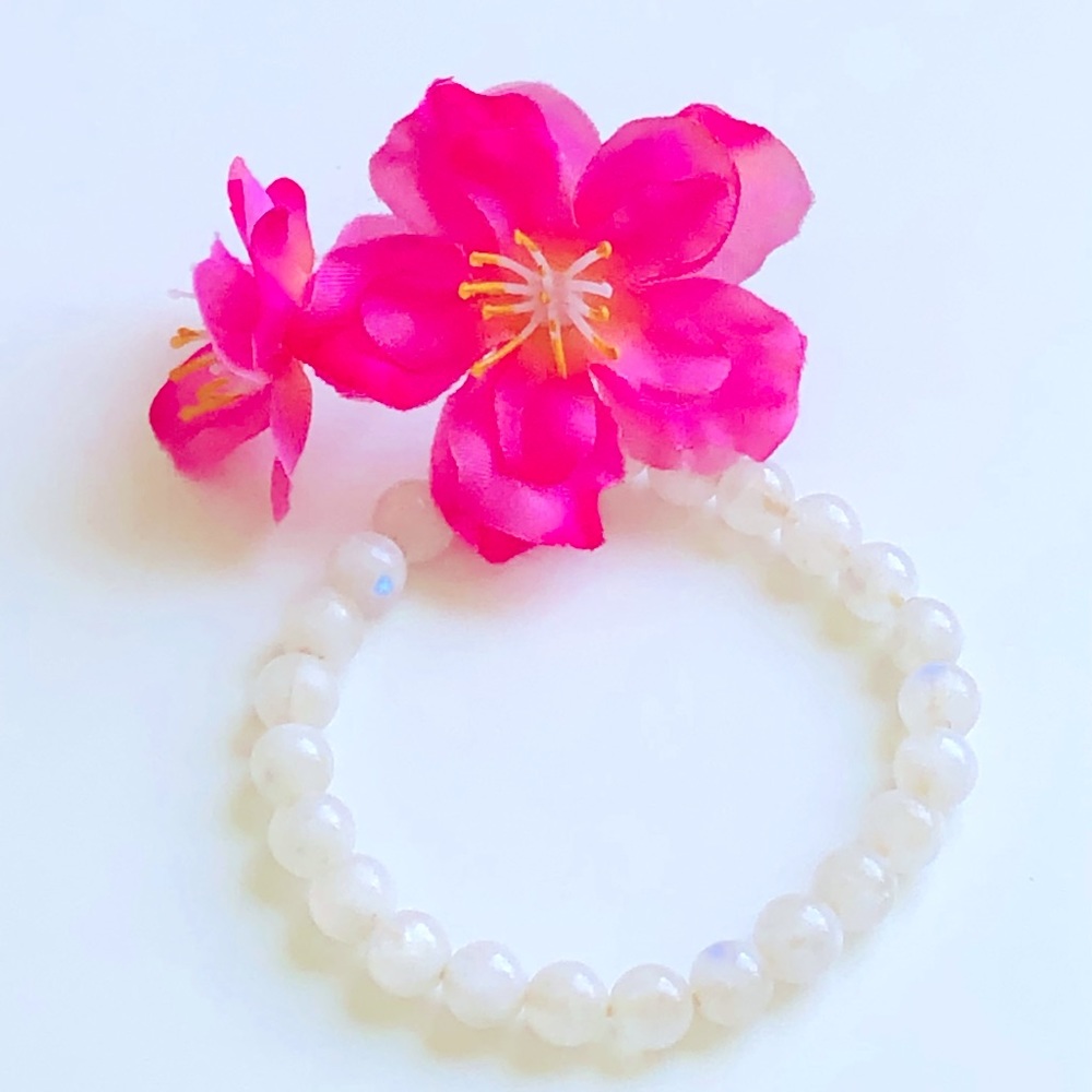 Moonstone bracelet 🌸